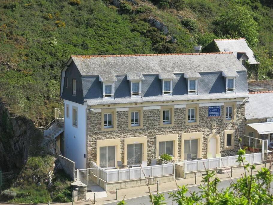Appart' Avec Grande Terrasse Vue Mer -50M Plage Et Du Sentier De Randonnee Planguenoual Exterior foto
